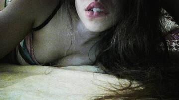 kiss me baby