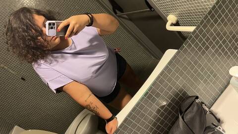 Vikyviky01 Vikyviky01